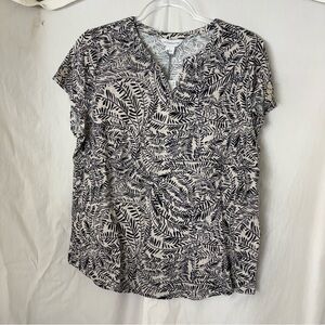 Liz Claiborne white and navy leaf print blouse with buttons in the shoulders